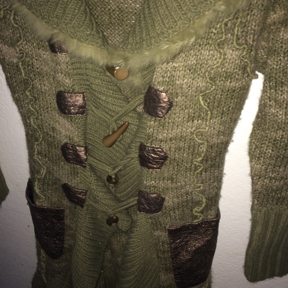 Knitted jacket - Picture 2 of 2